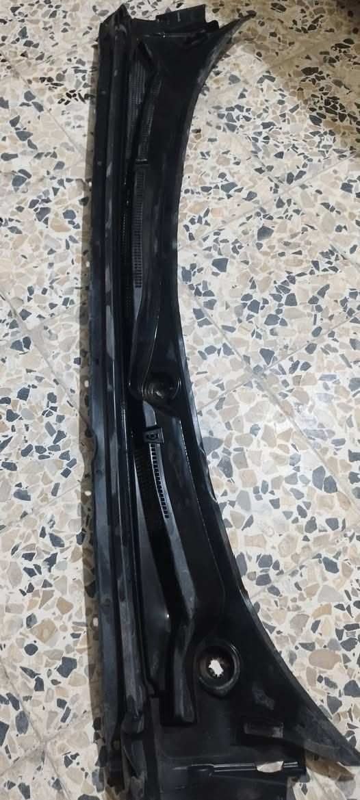 السلام عليكم 
للبيع قطع غيار أصلية (تفصيخ) لسيارة ماليبو:

🔹 مشط (Front Grille) أصلي، يرهم لموديلات 2019 إلى 2023. 🔹 لايت جهة السائق أصلي. 🔹 البلاستكة السفلية الخاصة بمنطقة الماسحات (تحت الزجاج الأمامي) أصلية.

القطع بحالة جيدة والسعر مناسب ويُقدّر بما يرضي الله.

للتواصل والاستفسار: 📞 ***********
