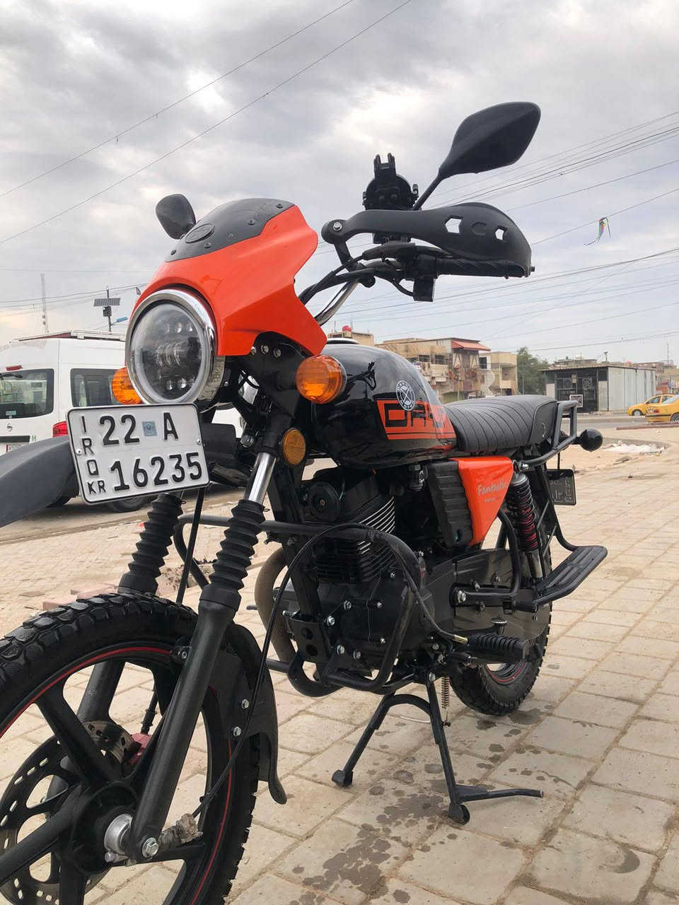 سلام عليكم للبيع 2025رقم وسنويه دراجه جديده كلشي مابيها سعرها 2500 رقم *********** واتساب موجود
