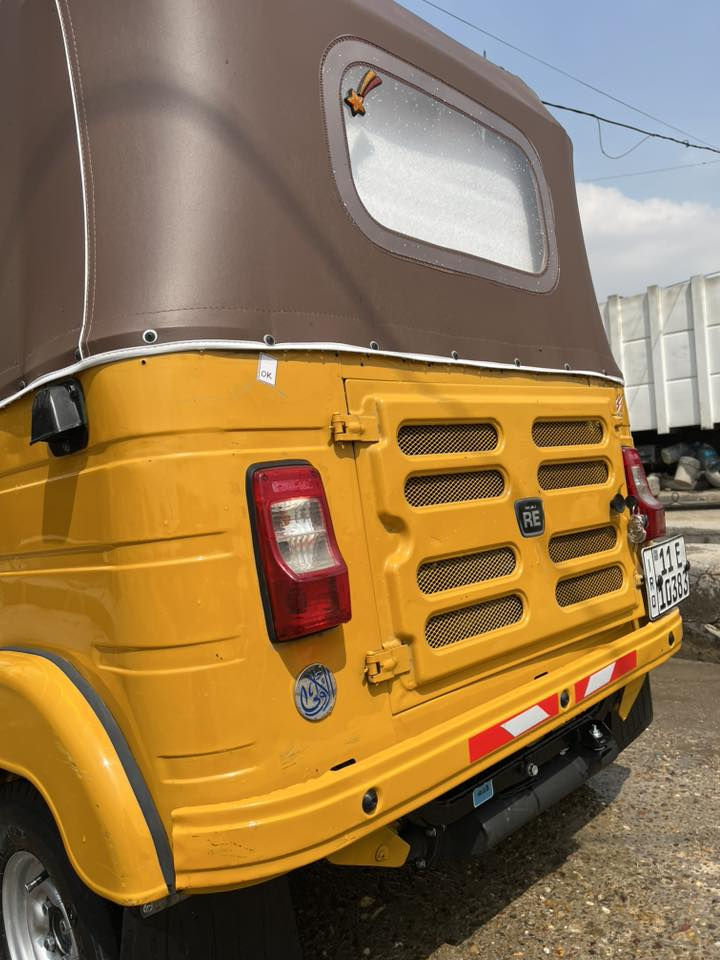 تكتك 20 شهر 11 رقم نكليزي  دوس معمره مكينه خير من الله لا تنقيص لا تبخير مكاني بلديات 
ابيع فارغ بدون غراض 
رقم ‭0771 426 6783‬
