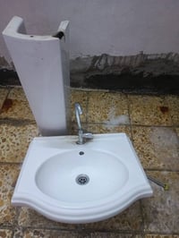 فاترينا • مرايا رفوف • مغسلة