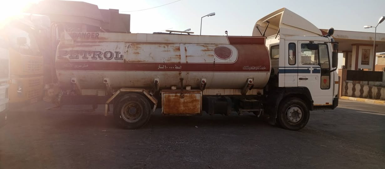 فالفو تنكر رقم سليمانيه  سنويه ساقطه طوناج هم ساقط محرك وكير واكسل عشرة الاف لتر 
للاستفسار 
***********
***********
***********
