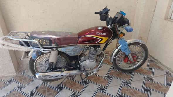 اسلام عليكم دراجة للبيع تايكر  باب اول موديل25ماشية5الف لاستفسار بس رمش عل خط اني اتصل عليك ***********
