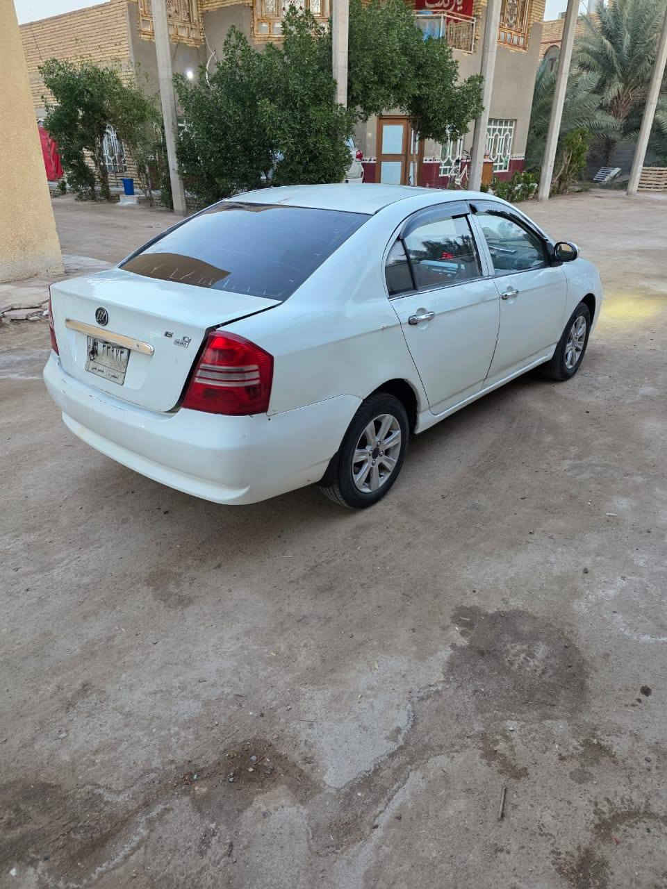 سلام عليكم ليفان مديل 2013 سياره جاهزه مكينه وكير مكفولات حداديه جديده تخم تاير جديد كهربايات كلهه شغاله با تري جديد لايت زنون  رقم الماني مشروع وطني رعيهه رقمه راح مني رقم *********** السعر 18 ورقه
