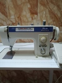 مكينه برذار  ياباني اصلي بسعر ١٨٠ وبيه مجال للتواصل 07712092517