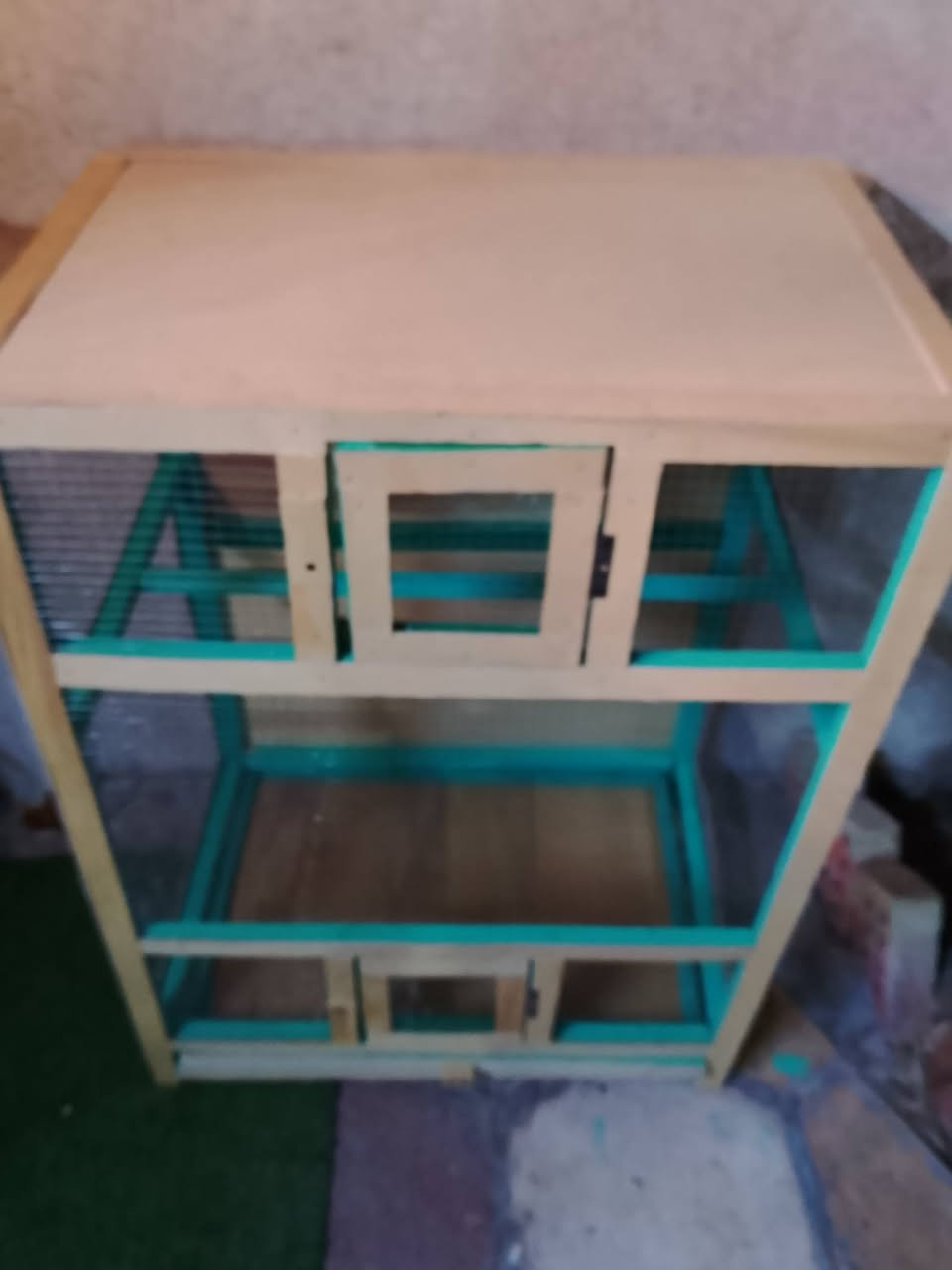 السلام عليكم قفص بعده جديد غير مستخدم ارتفاع 110 عرض 80 نزال 55 السعر 40 وبي مجال  بسيط الشراي رقم *********** بي وتساب عنوان بغداد البياع المعالف
