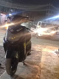 دراجه بوليس كهربايات كله كامله بس الدراجه يرادله شخاطه مال سلف وباتري ...