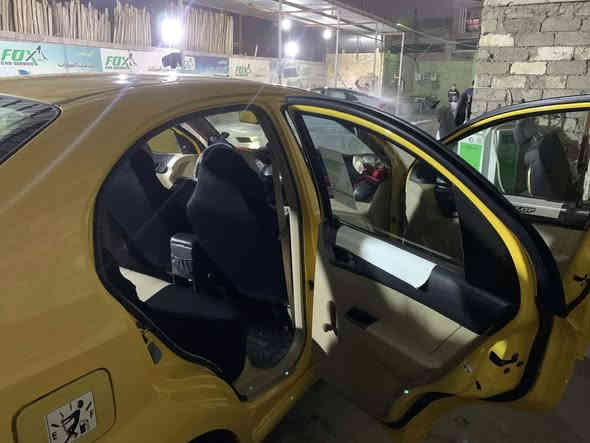 افيو للبيع 2011 مؤسسه محرك استرا سياره جديده هيئه وغرامه صفر شرط التحويل طقم تائراتد طقم خلفي وامامي جديد سياره مال بيت***********
***********سعر 68بي مجال
