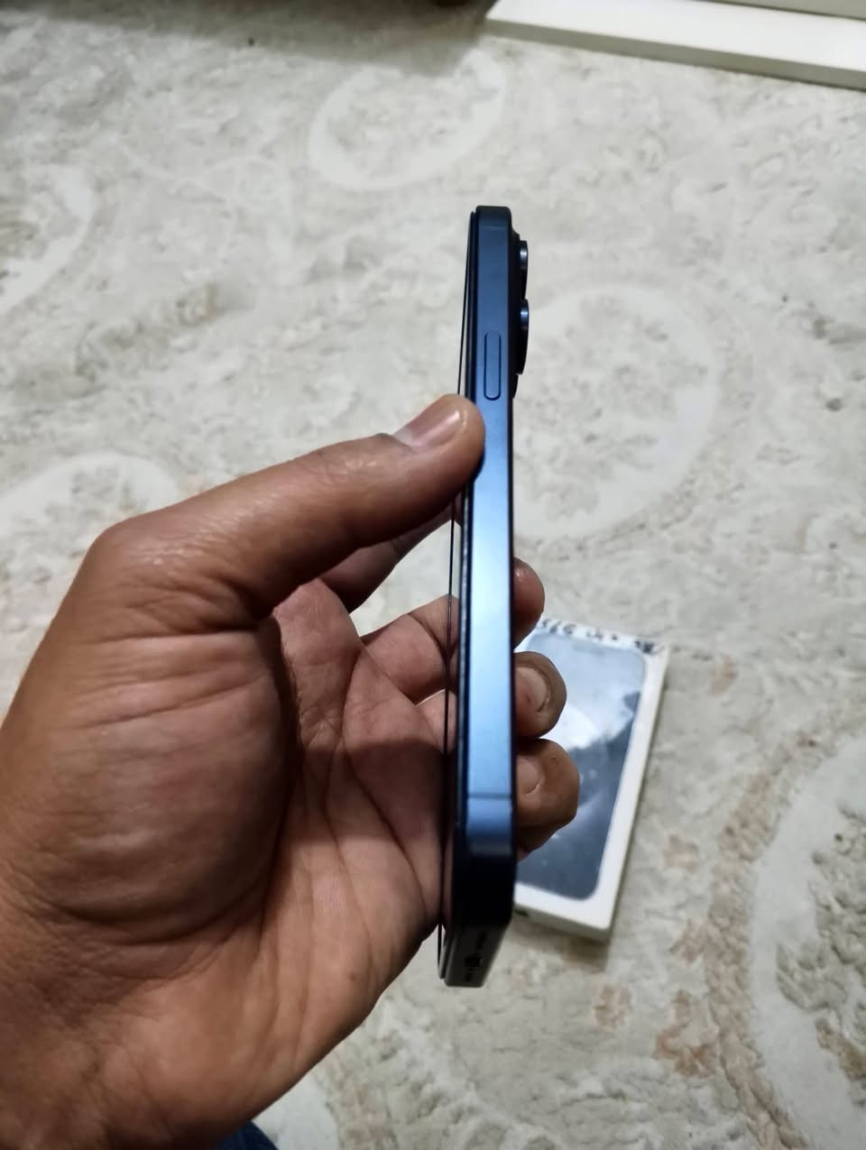 السلا عليكم.
ايفون ١٥ برو ماكس ٢٥٦ كيكا ، دبل شريحة za ، بطارية ٨٨ ، نظافة ١٠٠٪ ، كفالة عامة ، للبيع او مراوس مع اس ٢٤ الترا ، او ٢٥ الترا ، العنوان بغداد حي الامين ، الاتصال ‏‪***********‬‏ .
