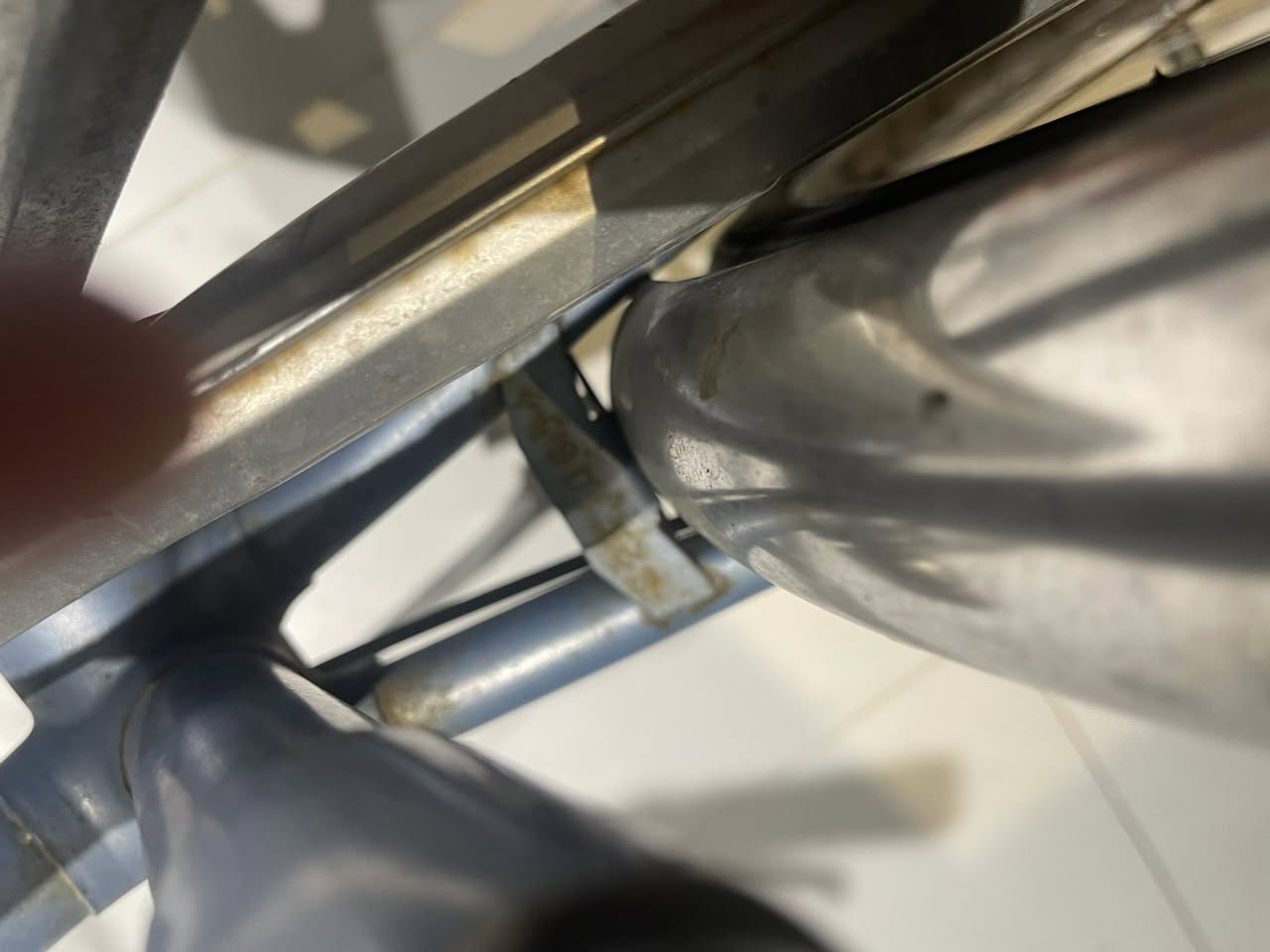 بايسكل للبيع موديل ٢٣ حجم٢٧ ياباني قطع تركيب مو لحيم ختم موجود رقم شاصي موجود تخم تاير جدد على ايدي للبيع ب85 الف وبي مجال بسيط مكان بغداد


**إذا كنت صاحب هذا الإعلان وتريد حذفه لأي سبب، رجاءا أرسل رسالة إلى الدعم الفني**