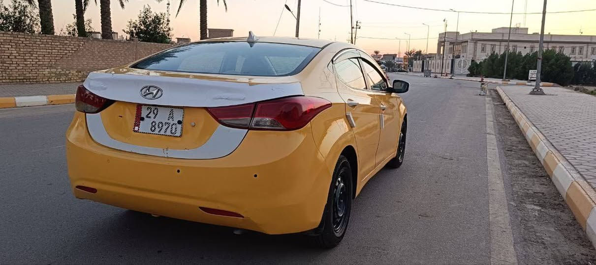 موديل 11 باسمي واسط مصفرة لوحات جدد  بدون ضربة ع داخل خليجي 1600 وكير كفالة تبريد نقص غاز  ب80 بيها مجال بسيط مكاني واسط الصويرة استفسار اكثر اتصال او واتساب ***********
