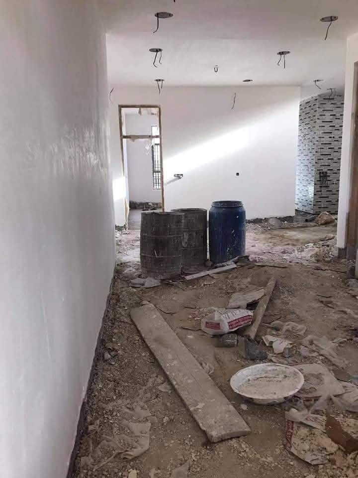 جص وبياض وتشميع شغل درجه اولى متفرغ حالين كادر كامل جاهز وبكاني العبيدي ***********
