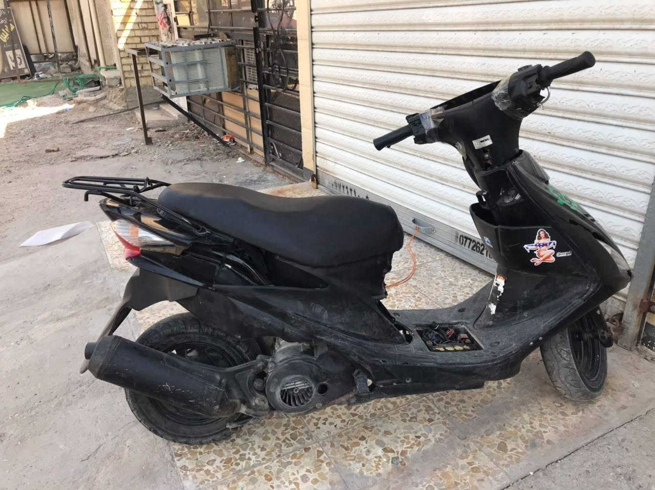 دراجه ادرس موديل 2023دراجه نضيفه سعر 200وبيها مجال مستعجل عل بيعه نقصها تروح لتورنجي يطلعلك سن للبلك ***********
