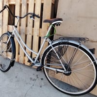 يوجد بوسكل للبيع حجم 26 هاذه الرقم الهاتف 07702723696 07710610050