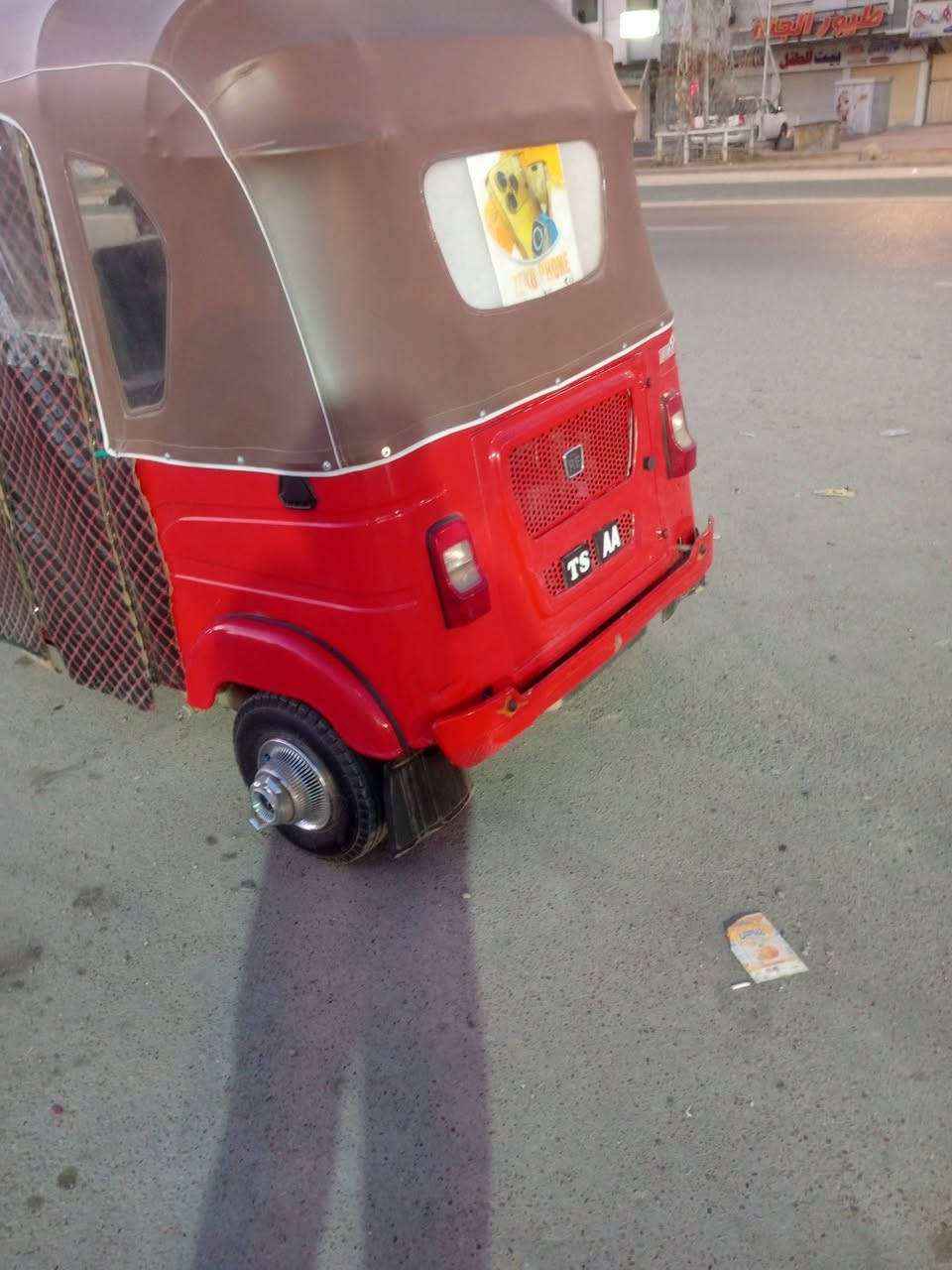 تكتك لبيع موديل 22 رقمه سعر 8ونص ***********
