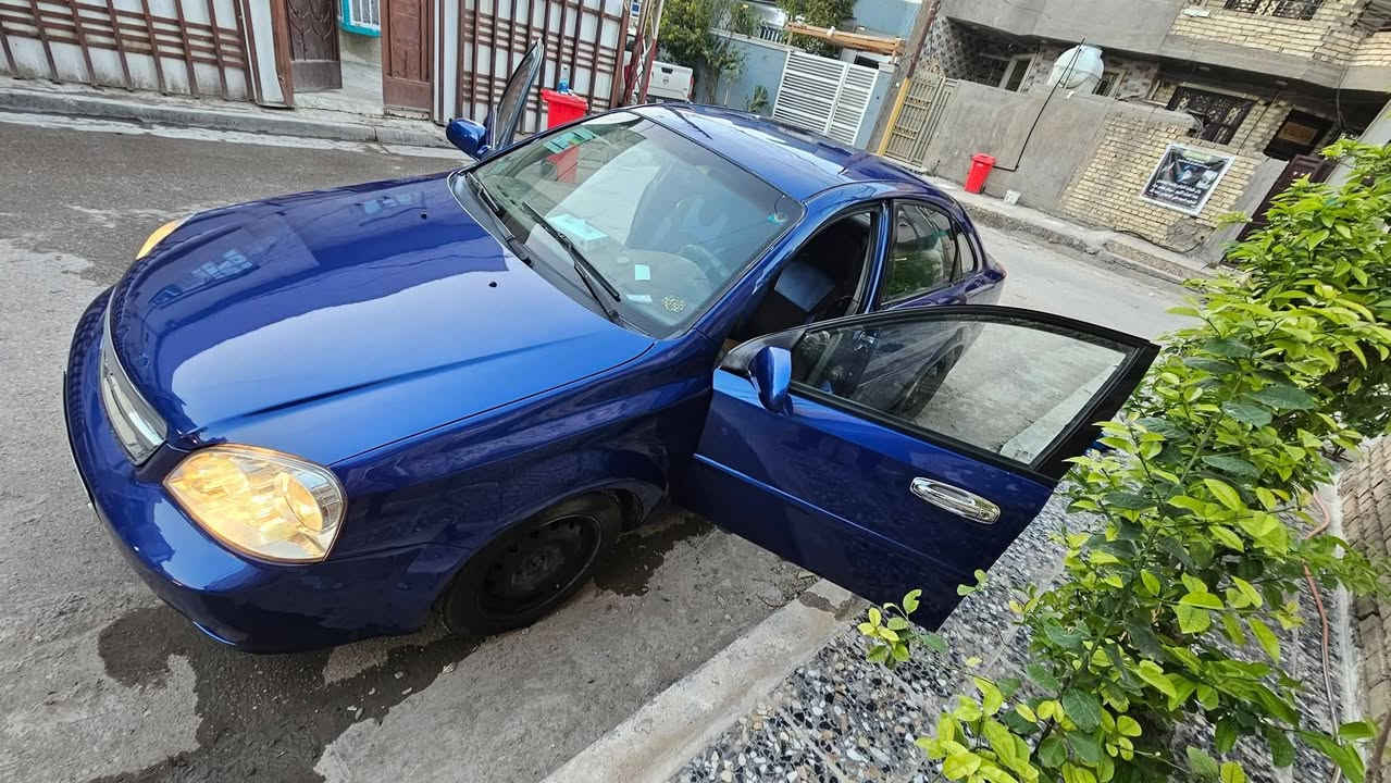 السلام عليكم...
اوبترا موديل ٢٠٠٥ كير اوتماتيك 
محرك وكير مكفولات
صبغ عام للجمالية.. تصوير قبل الصبغ موجود 
رقم بغداد باسمي وتحويل مباشر 
السعر ٦٠
للاستفسار الاتصال على الرقم 
***********
