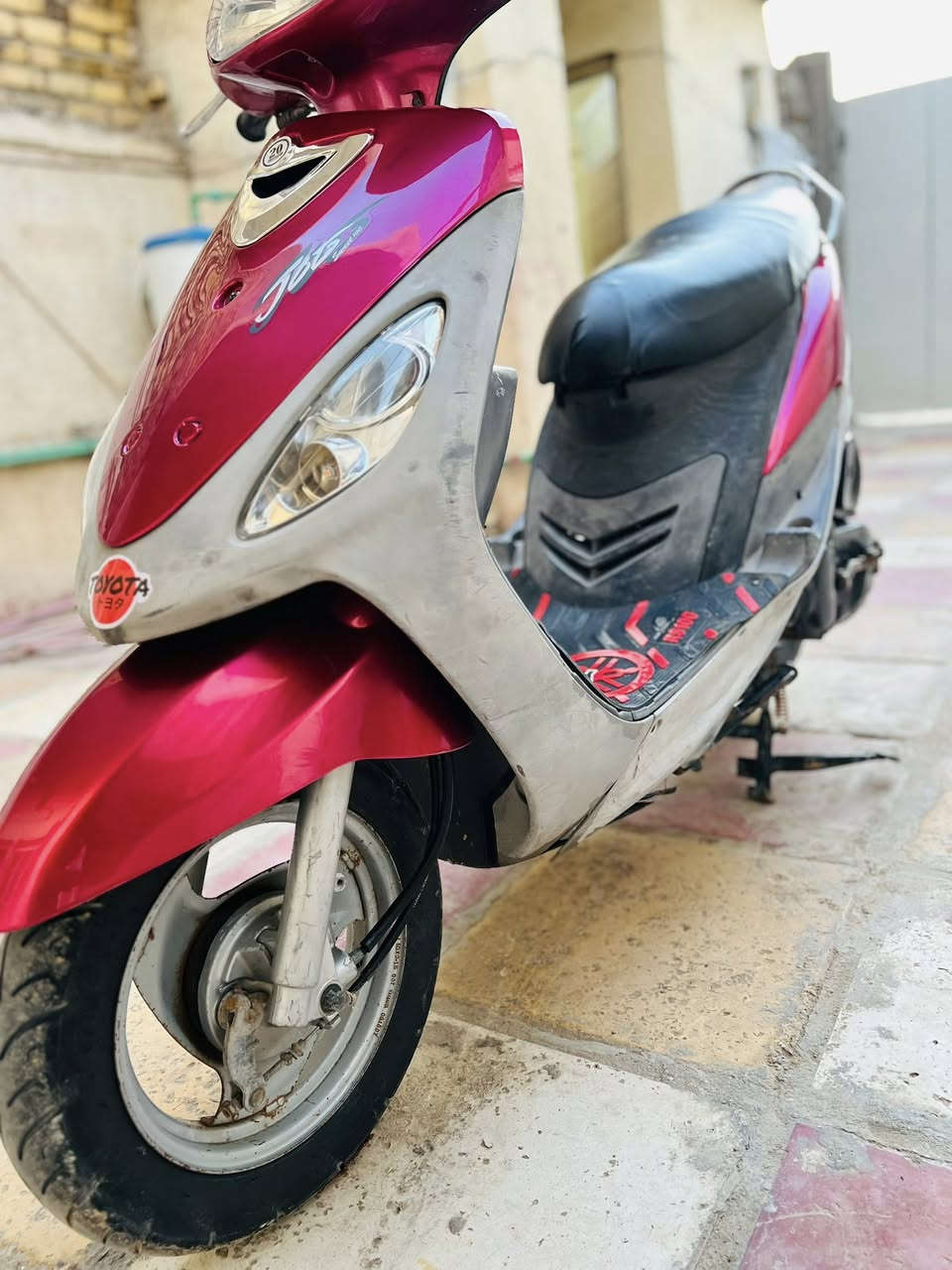 ماكس منغولي للبيع محرك ناشف جداً نضيفه برغي ممفتوح بيه بلادية سعر 625 وبيه مجال 
***********
