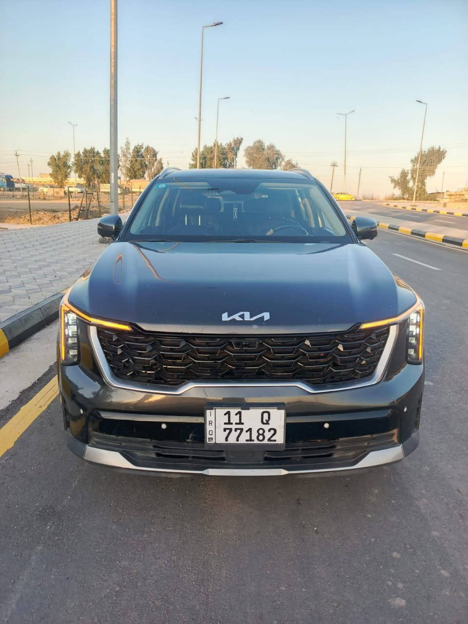 سلام عليكم البيع 
سورنتو وارد مريكي حادثها بنيد  مبدل بلادي فقط سياره 4سرندر  رقم بغداد. فول عده البني رامو موديل 2024 سعر 220 اي ستفسار تصال على رقم  *********** شراي يتصل مامتواجد على أنت مكاني واسط عزيزيه
