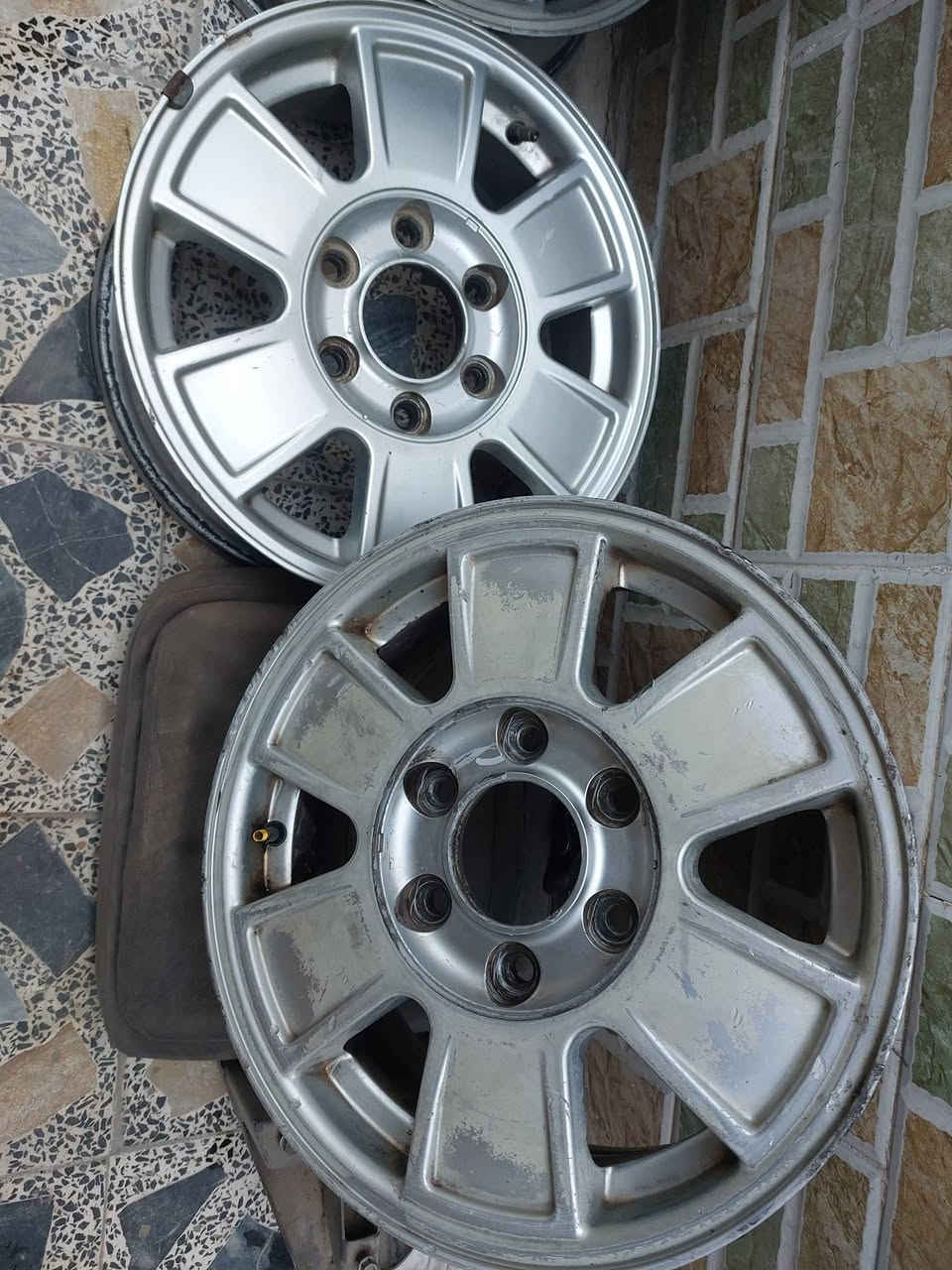 السلام عليكم تخم ويلات لبيع جديد يرهمن على شيري جنبي هايس سعرهن 200
وتخم ويلات شيري جدد

سعرهن 125
مكاني نجف 
***********
