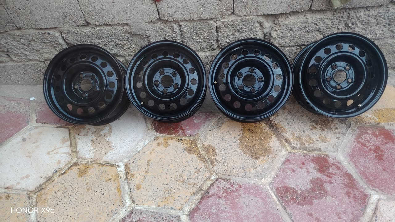 ويل حديد العدد ٤ تخم كامل
للبيع
السعر ٧٥
***********
