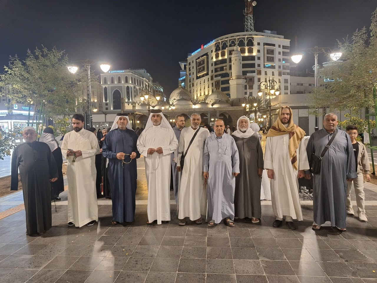 ⭕ احجز رحلتك الآن لأداء العمرة  ⭕⭕

     🕋  عمرة شهر محرم الحرام.  🕋

🕋 تعلن شركة أجنحة البراق للحج والعمرة ونقل المسافرين العراق الناصرية 
عن فتح باب التسجيل لرحلة العمرة 🕋

#إحجز مقعدك الآن لبرنامج العمرة برآ، قبل نفاذ المقاعد 
#نعمل لتقديم أفضل الخدمات وأعلى راحة للمعتمرين.

#تاريخ الرحلة يوم :-   15 محرم 
                              ان شاءالله 

⭕ السعــر /  725 الف

✅ يتوفر نظام التقسيط لحاملي بطاقة ماستر كارد الرافدين.

💠 يتضمن البرنامج:
- السكن ليلتين في المدينة المنورة 🏨  فنادقنا المركزية قريبة للحرم النبوي
     الشريف .
- السكن 5 ليالي في مكة المكرمة في محبس
 الجن فندق اركان بكة او افضل 
- النقل بواسطة باصات حديثة.
- ثلاث وجبات طعام ممتازة بوفيه يومياً في الفندق .
- إرشاد ديني مختص بالأرشاد للحج
 والعمرة.
- زيارة جميع المزارات الدينية في المدينة المنورة ومكة المكرمة.
- هدايا لكل معتمر إحرام رجالي مع جنطة كتف وجادر صلاة نسائي مع جنطة كتف  
مع ربطة وباج تعريفي .
وهناك خدمات إضافية للمعتمرين 
-المبيت في الطريق باحدى المزارع للراحة 
 
••••••••••

الذهاب عبر منفذ عرعر - 
🚎 النقل / من الشركة للشركة 
🚎 النقل عبر باصات حديثة 🚎
🏡 مدة الرحلة  10  ايام ، مع الطريق .

🔆ملاحظة:.
🛑 يتوفر لدينا خدمة إستلام الجواز من مقر عملك او موقع سكنك.
- - - - - - - - - - -
🔆ملاحظة:.
 🛑 المتعمر اقل من 18 سنة بدون والده يجب جلب وكالة خاصة للسفر 
- - - - - - - - - - -

#أجنحة البراق للحج والعمرة ونقل                
 المسافرين فرع الرفاعي 

#للإستفسار والحجز 
***********
***********

