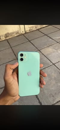 ايفون ١١ • ١٢٨ • مرور التاجيات