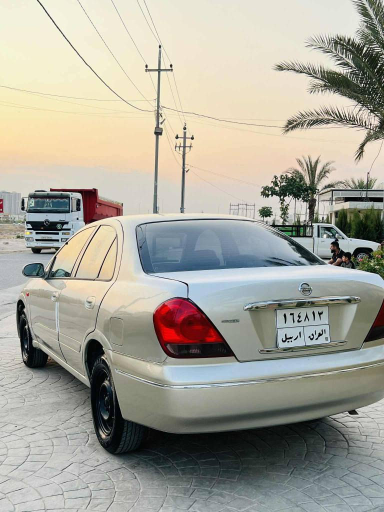 نیسان سەنی مۆدیل 2008 سبوغ عام  لەسەر کەلبونەوا  پشتی جەمپەکی هەیە پێشی کەپسە
گێرو مەکینەو تەبریت و  مەکینە گەورا و تەمەتیک  ناوزارد
نرخ$66
*********** أربيل, العراق
