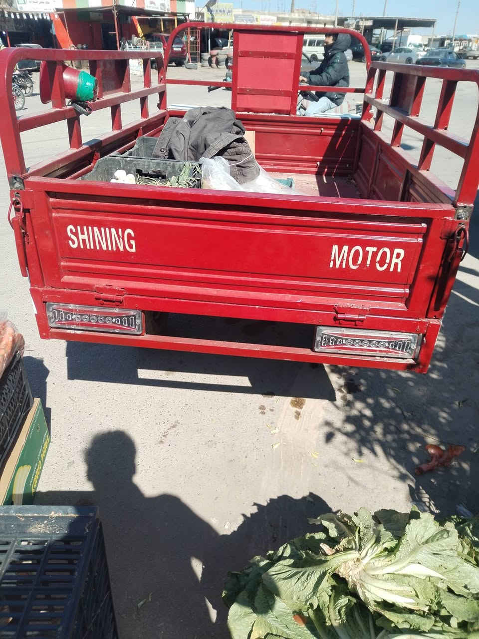 ستوته موديل 2021  نظيفة مصبوغة عام أوراق كاملة كهربائيات شغالة يرادلهه ترتيبات بسيطة سعرهه 1100 مكاني شهربان او مراوس


**إذا كنت صاحب هذا الإعلان وتريد حذفه لأي سبب، رجاءا أرسل رسالة إلى الدعم الفني**