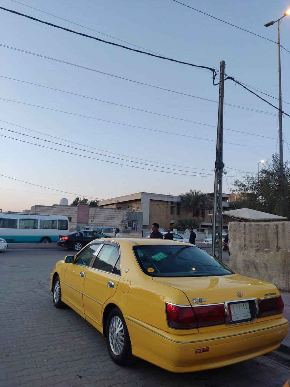 للبيع او المرواس .
‏سلام عليكم 
كروان ملكة صفره رقم كركوك لا فحص ولا كمرك وكاله ثاني يوم  شاصي 75 المرغوب 
أصولي أصولي ميه بالميه .‼️‼️ 
شرط الحسابه باي مكان يعجبك

موديل : 2003 ‼️
الضرر : كصه قماره فقط والباقي كفاله من دكة جاكوج . 
كير ومحرك ديفور الجبير المرغوب 
سيارة 3 دكم 
تبريد ثلج 
حداديه : 80/100 
بك لايت كرستال 
مدري شفط . 

 لايت زنون عالي ناصي 
سعر 68 وبيه مجال وكلشي اكو بسوك سيارة احلى من الصور

للاتصال /  ‏‪0789 030 9277‬‏‬‏
