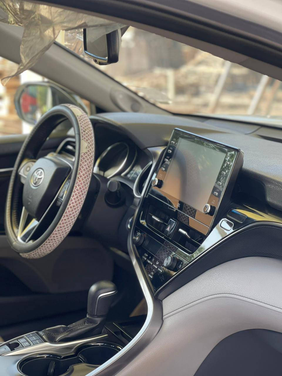 السلام عليكم ورحمة الله
كامري2022 SAS/ Hybrid/GLE بغداد

ماشيه43,000/KM

كفاله عامه والصور تحجي عل نضافه 

بصمة تشغيل 

مكينة 2500

داخل رصاصي جلد 

سلايد روف كهربا 

مرئي شفت 

أشاير بل مرئي 

جام اوتو 

نضام أطفال بيبان خلفي 

لايت زينون 

كروز مثبت سرعه 

رادار امامي 

حساسات امامي خلفي

شاشه ابل كار بلاي

سنويه جديده وشرط التحويل  

........................................... 

السعر 240$ وبيه مجال 

 مكلف بل نشر 

صاحب السياره ***********
