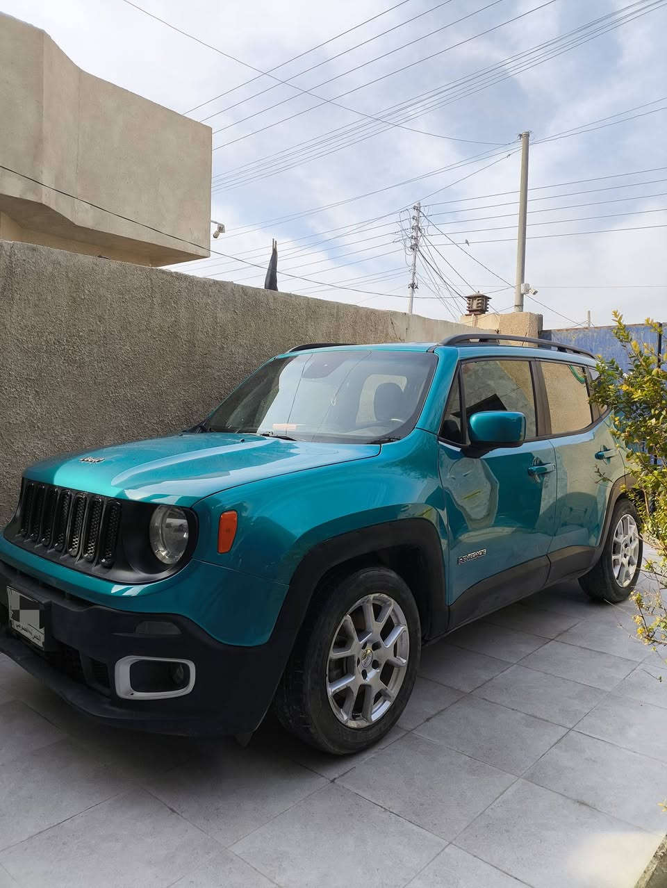 السلام عليكم
جيب رينكد موديل 20 

محرك 2400 المرغوب وارد كندي

87500km 

حادث بنديد و دعامية وجاملق

مبدل بنيد ودعامية هنا

السعر :140ورقة
العنوان:البصرة
للتواصل واتساب فقط ***********
