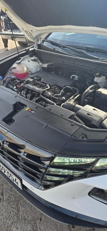 السلام عليكم
توسان موديل 2023 وارد خليجي سياره فول ما عدا الفتحه سياره ماشيه 52 الف سياره كفالة عامة رقم أربيل دولي 
المواصفات
١ شاشه 
٢ بصمة
٣ كامره دواره
٤ تبريد خلفي وامامي
٥ حساس أمامي وخلفي
٦ عدسات متحركه
٧ مرايات شفط
٨ اشاره بلمري
٩ ترحيب
١٠ هند بريك دكمه
١١ اوتوهول توقف ذاتي 
١٢ رادار
١٣ ثلاث انضمه قياده ايكو سبورت نورمن
١٤ شحن واير ليس 
١٥ رادار 
وبعد بيها هواي موصفات السعر 220 ورقة وبيها مجال
 للأتصال على الهاتف
***********
