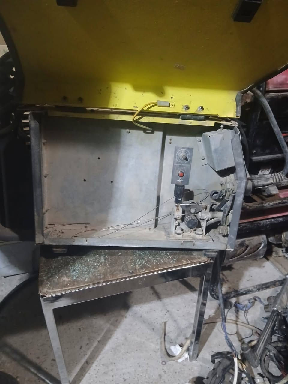 مكينه الحم نضامين نضام بكره ونضم ولدن نقص واير حار مكاني بغداد
***********
