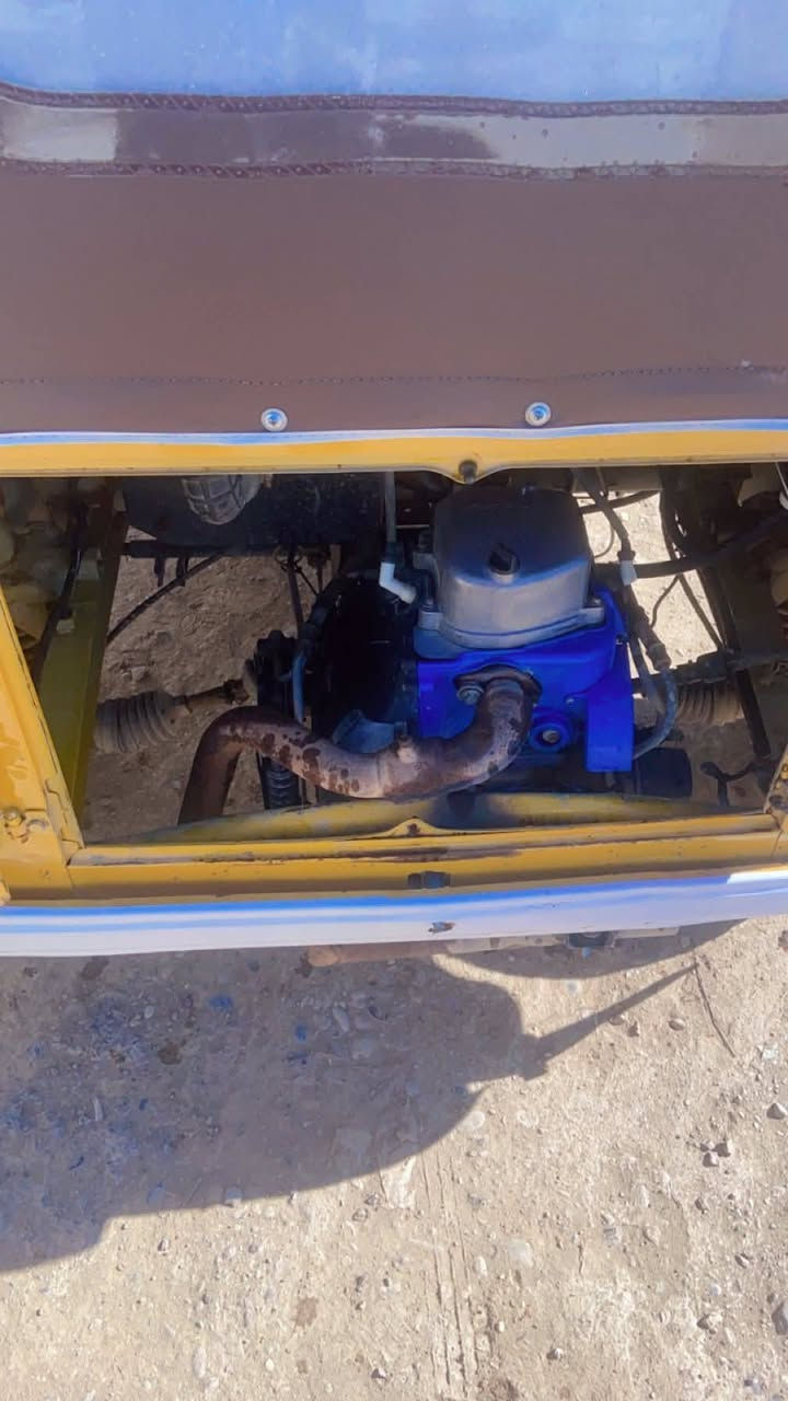 سلام عليكم تكتك للبيع موديل 20 تحويل ثاني يوم سعر 5500 وبيها مجال حك الجيه مكاني ***********
