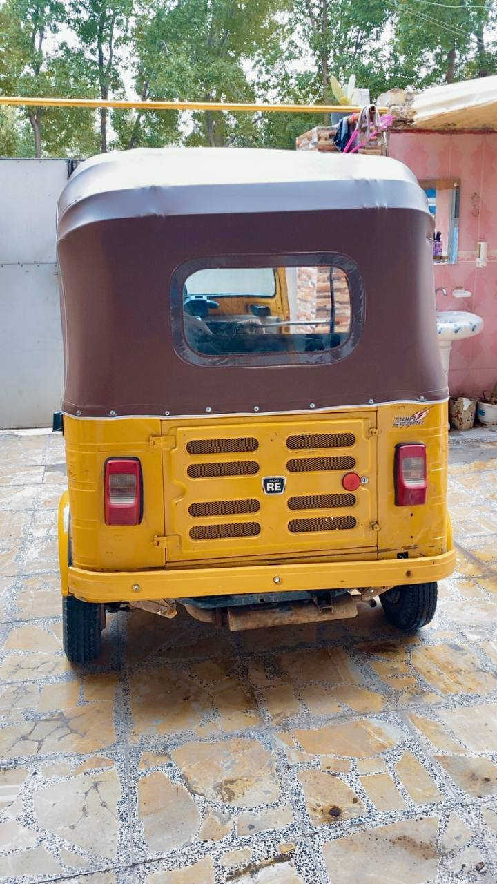 سلام عليكم إخوان عندي هاي تكتك للبيع موديل 2019 أوراق المصطفى كاملات تكتك يحتاجله شوي ترتيبات وتعمير مكينه خير من الله ناعمه لا تنقص ولا تبخر سعر 4600 وبيه مجال وبيك خير ودلل مكاني بغداد  خاص مفتوح


**إذا كنت صاحب هذا الإعلان وتريد حذفه لأي سبب، رجاءا أرسل رسالة إلى الدعم الفني**