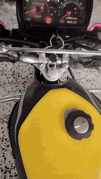 دراجه للبيع موديل 2023 محرك 150نضافه فول دراجه نضيفه اليحب يدخل خاص او...