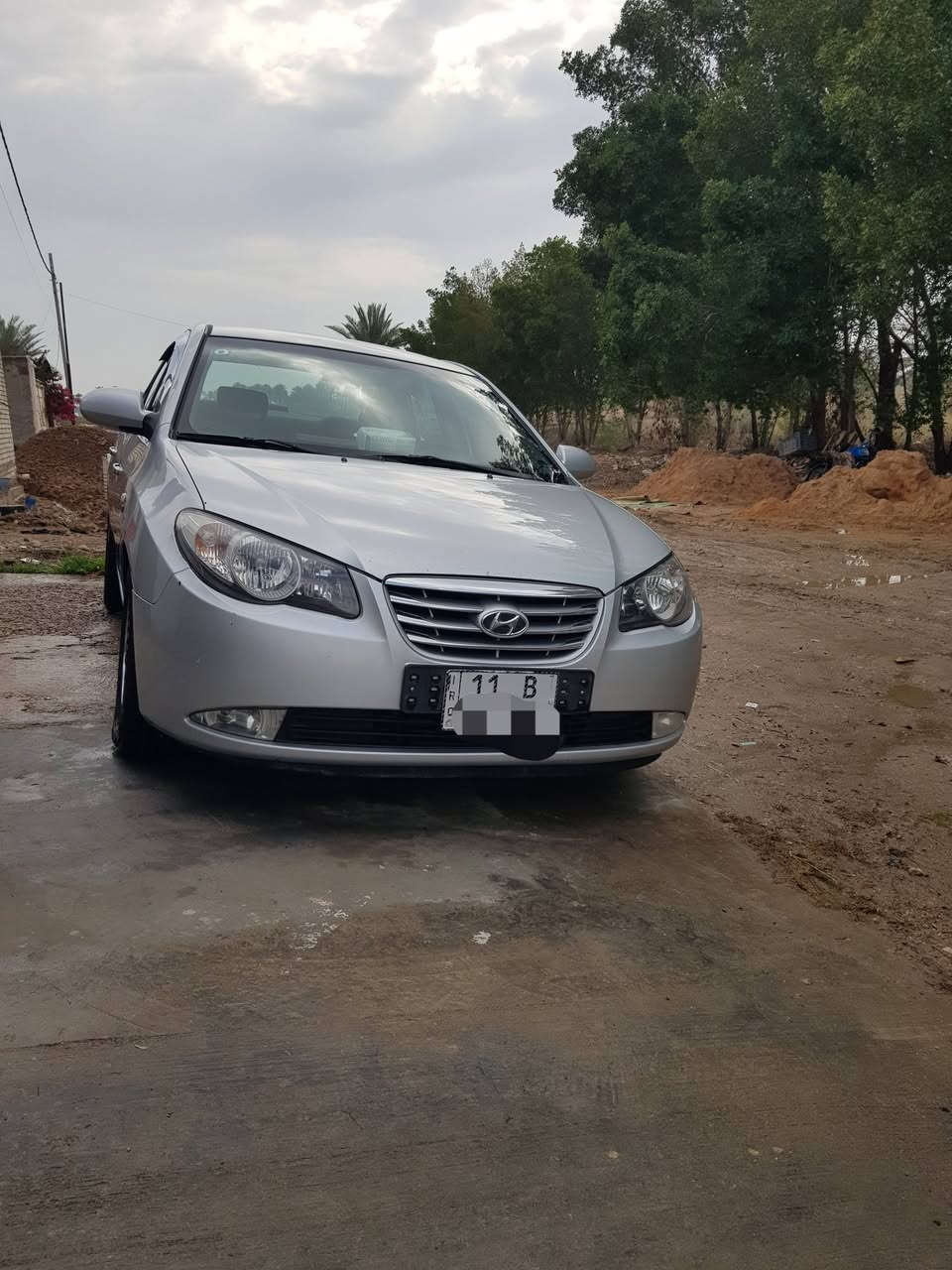 سلام عليكم للبيع افانتي 2007 المقدس لون سلفر  كوري رقم بغداد انكليزي سنوية نهايتها 2030 تحويل مباشر 
(( سياره بيها كم قطعه ابيعلك احزام بدون دواخل قماره مكفوله تكم مكفوله شواصي مكفوله )) 
 
محرك ١٦٠٠  دوش المرغوب دكشن عالي وبيها منضومة غاز 
أربع دسك 
كشافات زنون عالي ناصي بلوجكترات كلهن شادلهن زنون وشادلها شاشة تاب
وبعد مواصفات معروفه يدات نيكل داخل خارج
سياره جاهزه محرك كير حداديه تبريد كلها خير من لله وجاهزه عله آخر حبايه و ما بيها كل نقص ومن جميع النواحي خير من الله 
مكان السياره بابل المسيب 
السعر 95 وبيها مجال حك الجيه 
للاستفسار  ***********0
