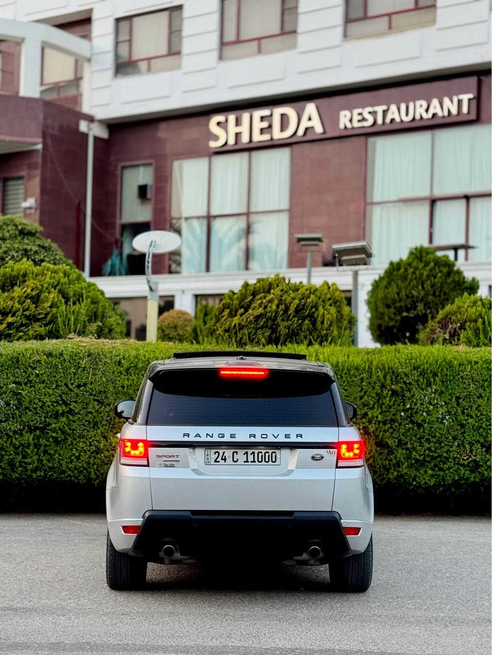 رنج روفر سبورت ٢٠١٤ 
سياره كلين بدون دعم بدون صبغ
سياره وارد خليجي صفر شركه سردار ضمان دولي
محرك ٨ سوبر جارج 
سياره فول فول موصفات
سلايت
شاشه 
كشنات جلد و هيتر و كهرباء
داخل لون مرغوب قهوائي
دوسات كهرباي
رقم جديد
سندوق شفت
سياره ماشيه ١٢٧ الف 
تحويل غرامات شرت
سعر السياره ٢٨٥ ورقه 
للبيع او المراوسه ويا سيارات رقم شماليه فقط دهوك, العراق


**إذا كنت صاحب هذا الإعلان وتريد حذفه لأي سبب، رجاءا أرسل رسالة إلى الدعم الفني**