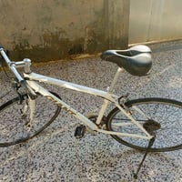 جاينيت للبيع نظيف المكان جسر ديالى الجديد السعر 200وبي مجال  رقم الهات...