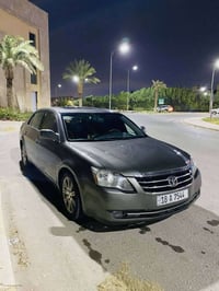 أفالون • ٢٠٠٧ • مكفولة