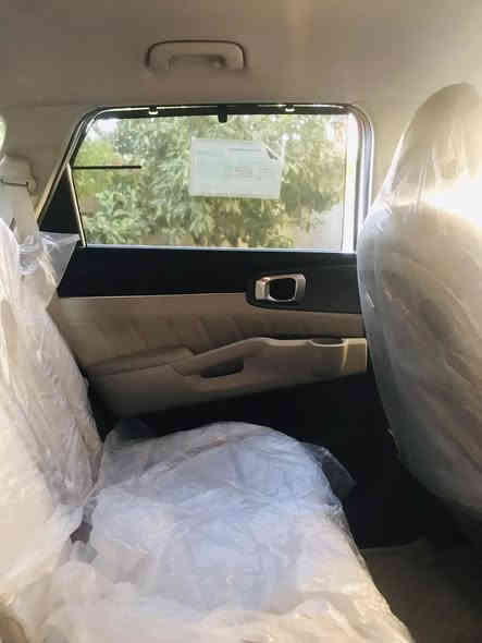 #اعلان_بيع

السلام عليكم 

سورينتو موديل 2024
ماشيه ٢٧الف 
مواصفاتها خليجيه تحكم ستيرن شاشه تحكم كشنات كهربائي   فول ماعده الفتحه 
تشغيل عن بعد مري كهربائيه شفط 
محرك 6سلندر للاستفسار اكثر 
اتصال  ***********
واتساب  ***********
