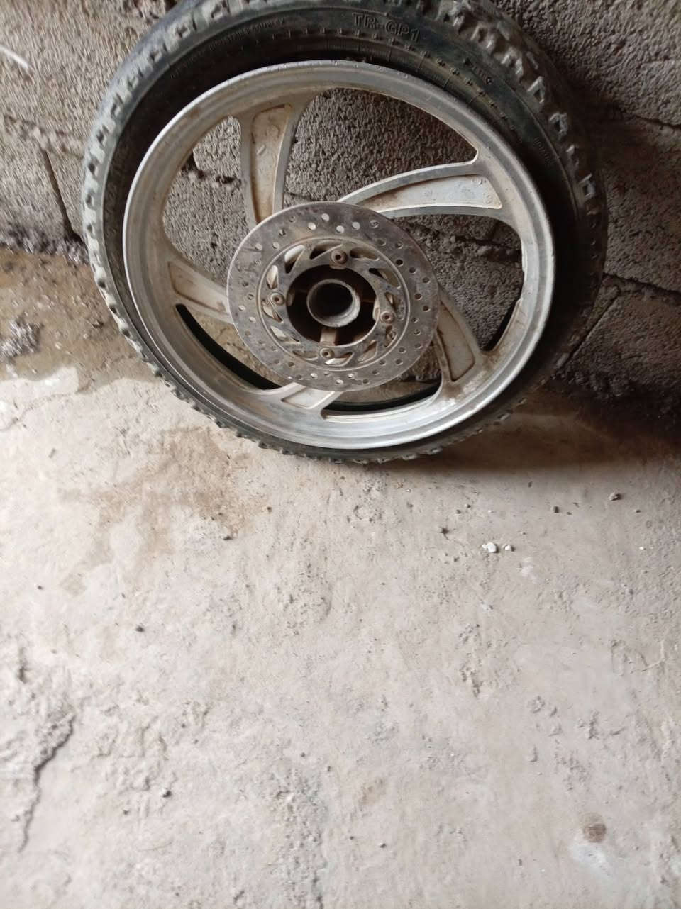 السلام عليكم ويل موطور جني بي طعگه خفيفه السعر20وبي مجال اللستفسار على الرقم ***********1
