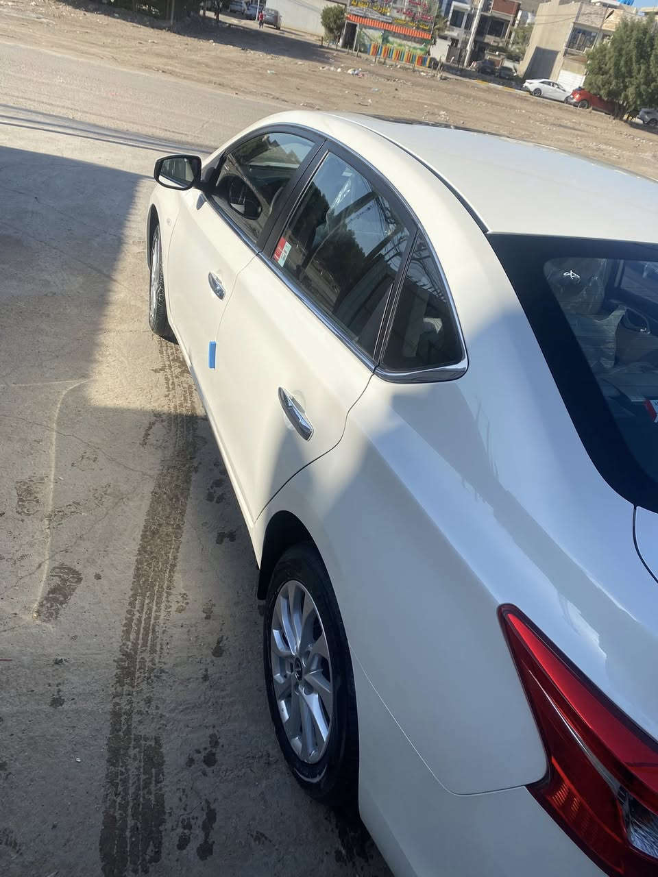 نيسان سنترا 2025 سياره نضيفه ماشيه (1400) ضمان الشركه 3 سنوات مكفوله شخط مابيه

السعر 130 وبيه مجال بسيط

موقع السياره بغداد الغزاليه هياكل

للاستفسار ***********
