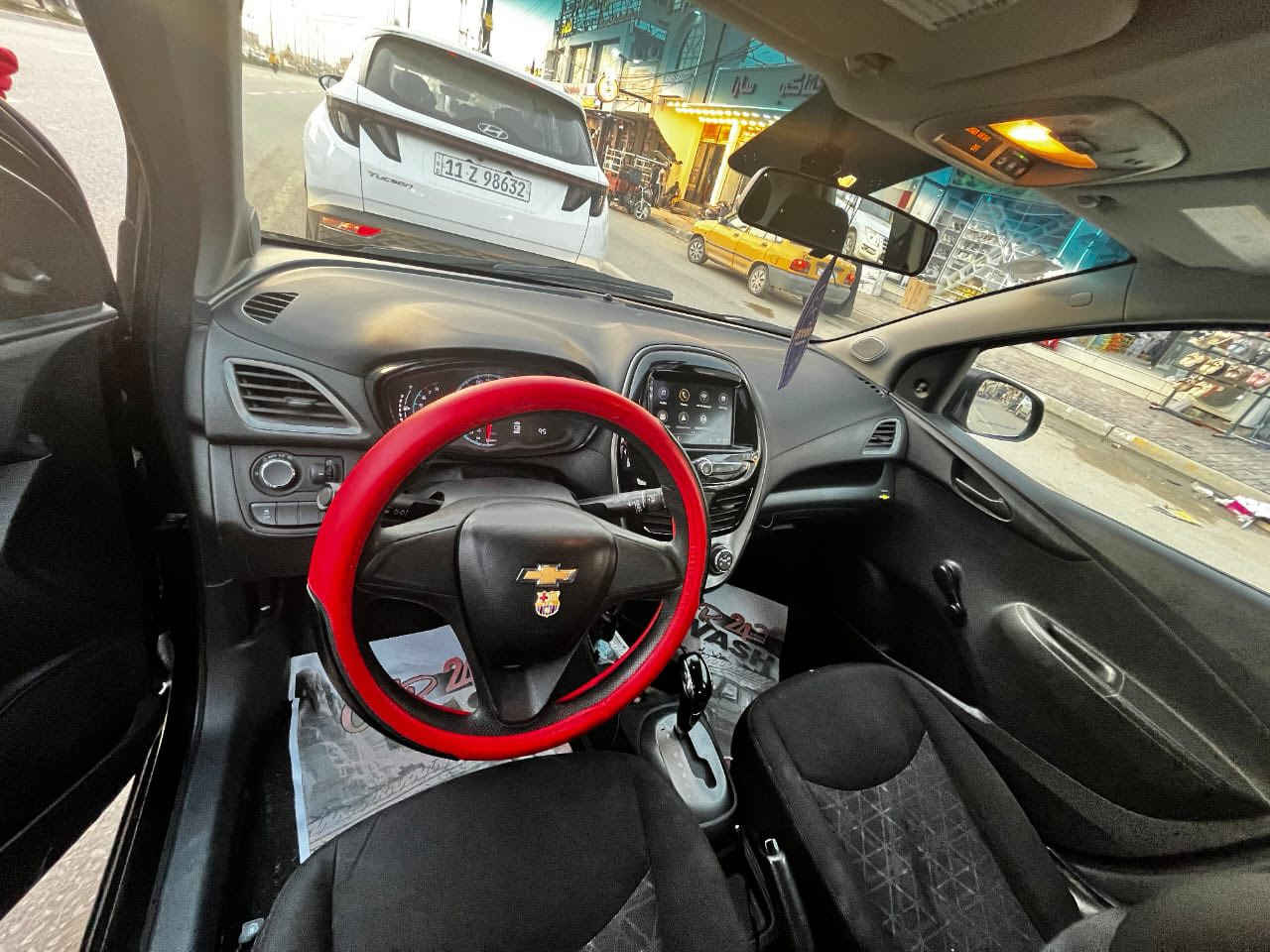 سلام عليكم
شوفرليت سباك موديل 2021مواصفات معروفه سياره خير من الله جديده 

حادث موضح بالصور وسونار هم موجود سياره باسمي تخم تاير جديد كير ومكينه مكفولات رقم بغداد باسمي السعر 91وبيه مجال بسيط 

للاستفسار الاتصال ***********
