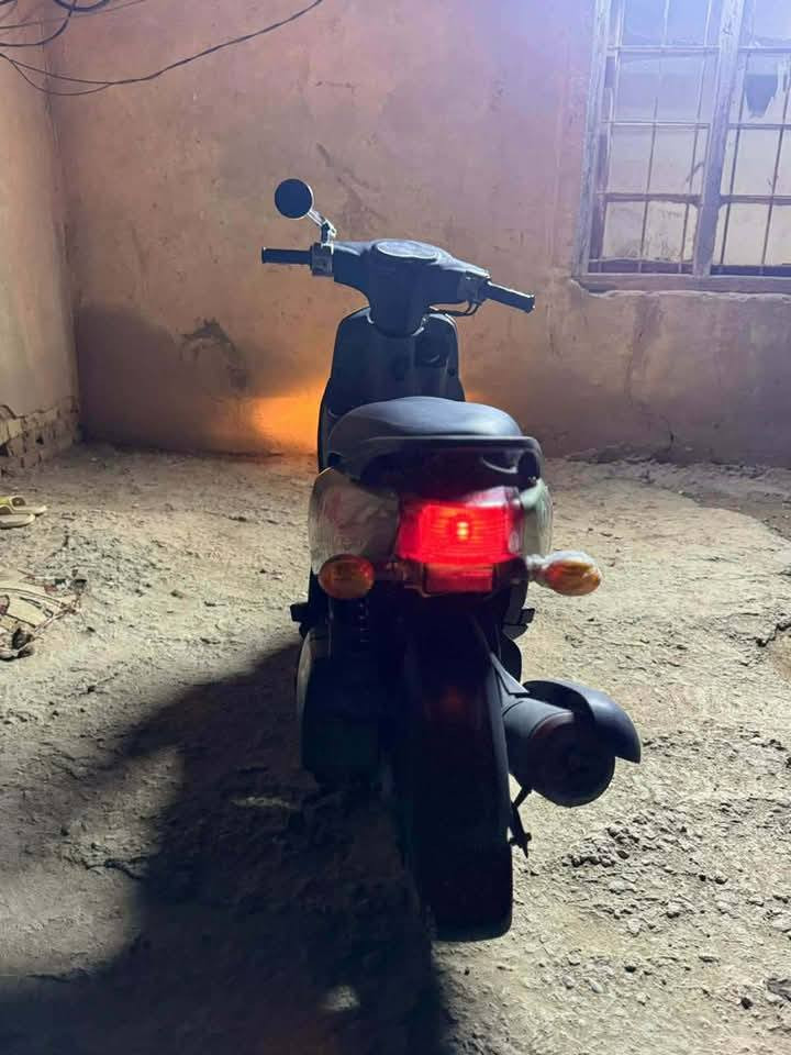 ( أعيد النشر بسبب الوعود الكاذبه )سلام عليكم فله للبيع كفاله عامه برغي ما مفتوح بيه لا بخار ولا تنقيص شلع ومعدل ختم واحد مكان دوانيه دغاره( السعر مليون  وبيه) مجال لطيبين ***********
