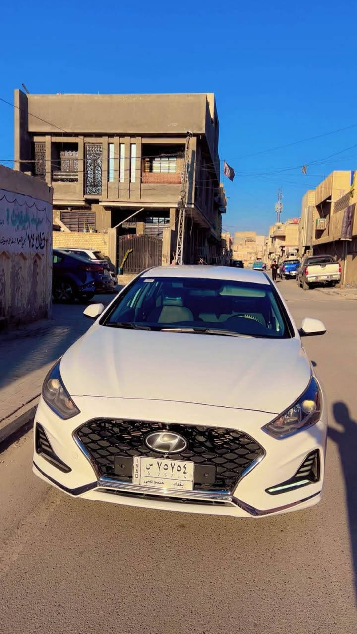 السلام عليكم سوناتا 21 بغداد بأسمي كوري اصل غازمحركها 2400 بيع او مراوس بدون حادث بيها 6 قطع  كليرمن كوريا بدون فتح
مواصفاتها
حساس خلفي 
مري شفط 
كشن كهربائي جلدتدفئةتبريد
تبريد قطعتين
قبل كم يوم رجعت على تيل 
وشويه الجنطة والدعامية 
***********
*********** بغداد, العراق
