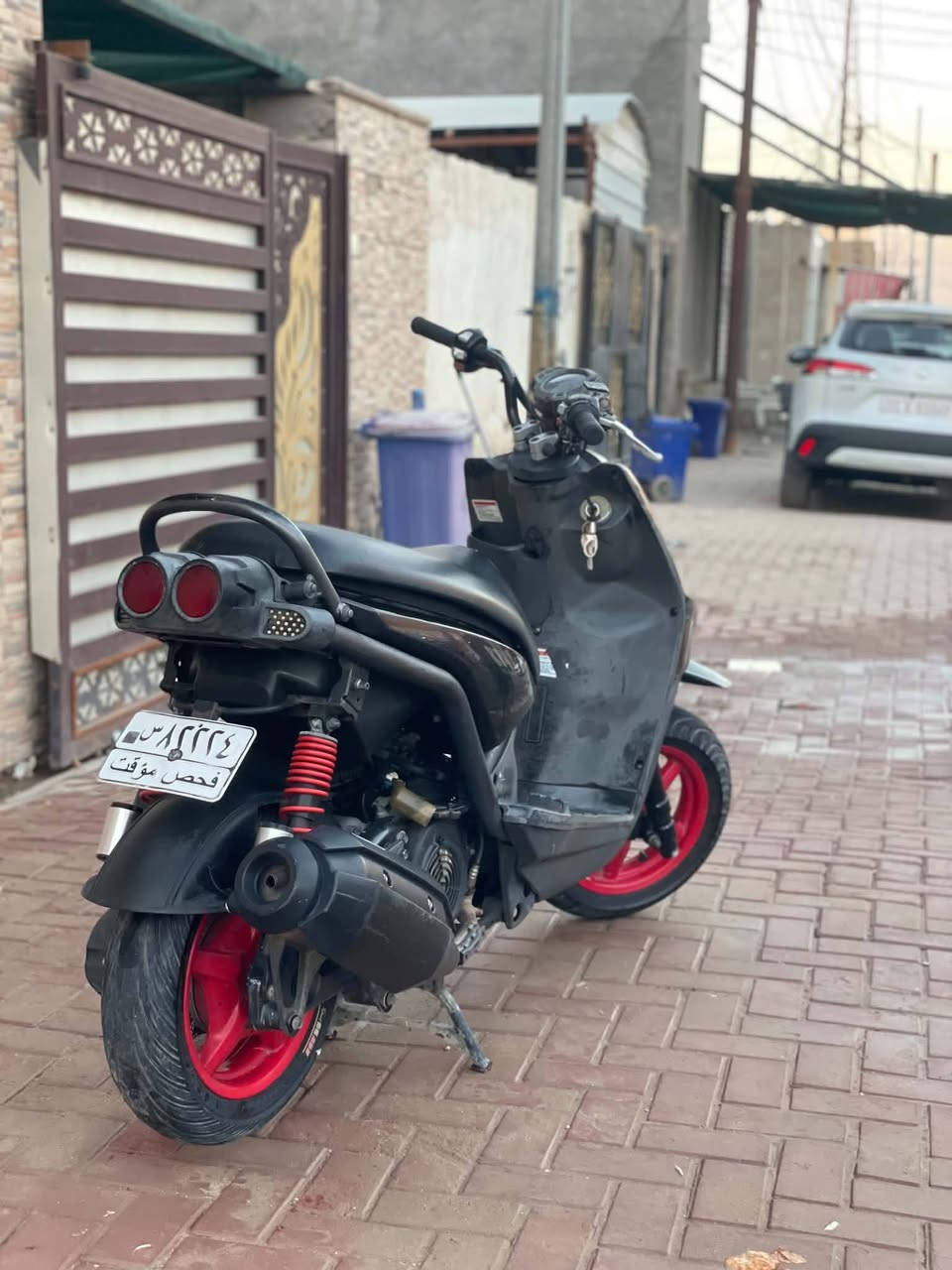 دراجـة سـكنس جـبلي طـالعه من الـوكيل صـار شهريـن للـبيع الـسعر 1.400 .(مليـون و400)
وبيهـا مجـال بسـيط حـك الجـيه .
للاسـتفسار . 0788006118 .
 او خـاص .


**إذا كنت صاحب هذا الإعلان وتريد حذفه لأي سبب، رجاءا أرسل رسالة إلى الدعم الفني**