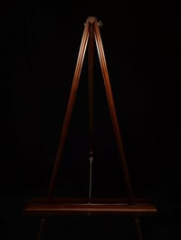 XENO حامل خشبي ثلاثي القوائم (Easel) مصمم للرسم أو لعرض اللوحات والملص...