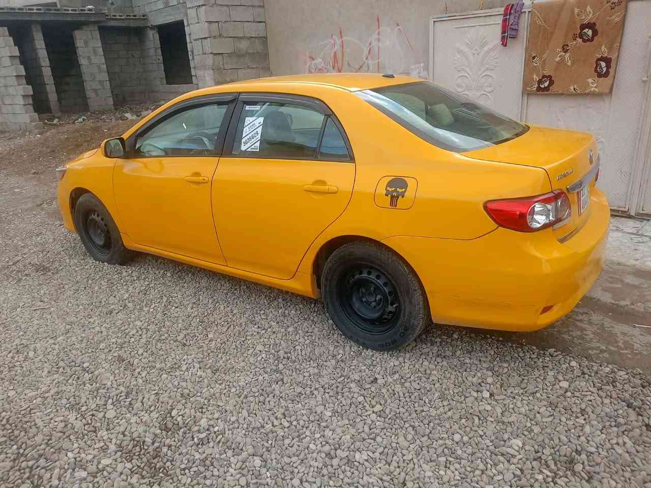 كورلا للبيع 9 محدثه 13 رقم بغداد بأسمي سنويه جديده أرقام جديدة سياره جاهزه محرك بي تنقيص قليل مقدم ع بطاقه بنزين صار أكثر من شهر..ضررها جامرلغ وبونيد بدون دواخل بدون شاصي بدون لغد بشرط بس موضح بصوره طرف سكن دوسه بيها صبغ ومعجون قليل سعر 100$ بيها مجال للشراي مكاني كركوك داقوق ***********
