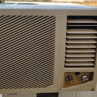 مكيف • ٢ طن • كوت