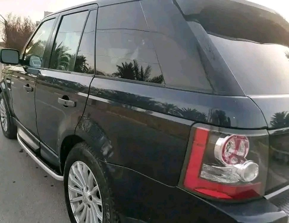 اللهم صلي علئ محمد واله محمد
السلام عليكم 
رانج روفر    2011 لون نيلي فول مواصفات 🇬🇧
‏ sport 
متومة طبق الاصل شرط ارقام اصليه وسنوية اصلي 
بحالةالوكاله

٨ سلندر بانزين  العادي محرك مرغوب 
  كير مكينه حداديه كلها بشرط  بشرط ١ شهر

بدون اي كلوب تحذير بل دشبول 
اصل موديل ٢٠١١ يعني بدون تحديث تكمه وسنويه 
 ماتحتاج اي مصرف جاهزه من كل النواحي 
ترايها مثل الزيرو
 
سياره كلها بشرط الفحص مكفوله من الصبغ
 سيارةحيل حلو ماشاءالله 

⭐️المواصفات 

🛑 شاشه ديفيدي 
🛑 ١ كاميرات 
🛑جكات تصعد وتنزل ٣ وضعيات 
🛑سلايت
🛑٤ ابواب بصمه 
🛑 صندوق شفط وكهرباء
🔴حساسات امامية خلفية
وباقي مواصفات الرانج المعروفه هوايه ماتنكتب 

 
كل الدهون وفلاتر جديده   
تخم تاير جديد 

السعر المطلوب 💵  ٩٠ 💵ورقه  
 

اخي العزيز اذا معجبتك السياره او السعر كلشي موجود بل سوك انشاء الله تاخذ احسن وارخص منها  بس اتمنى ماتقارن السياره الجديده والفول والوكاله  بغير سياره لان الرانج اذا موجديد يتعب 🌹🌹

الاتصال +***********📞
-------------------------------
